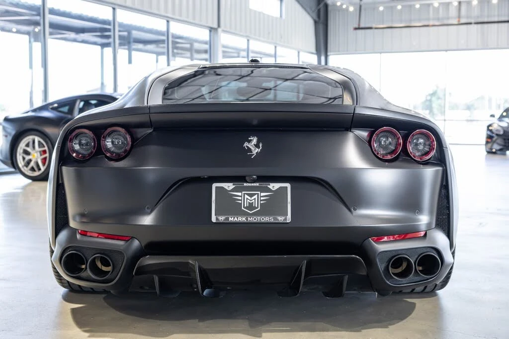 2018 Ferrari 812 Superfast - Image 5 of 22