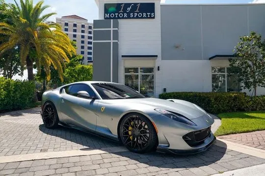 2018 Ferrari 812 Superfast RWD
