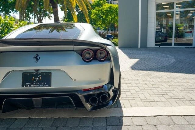 2018 Ferrari 812 Superfast - Image 24 of 31