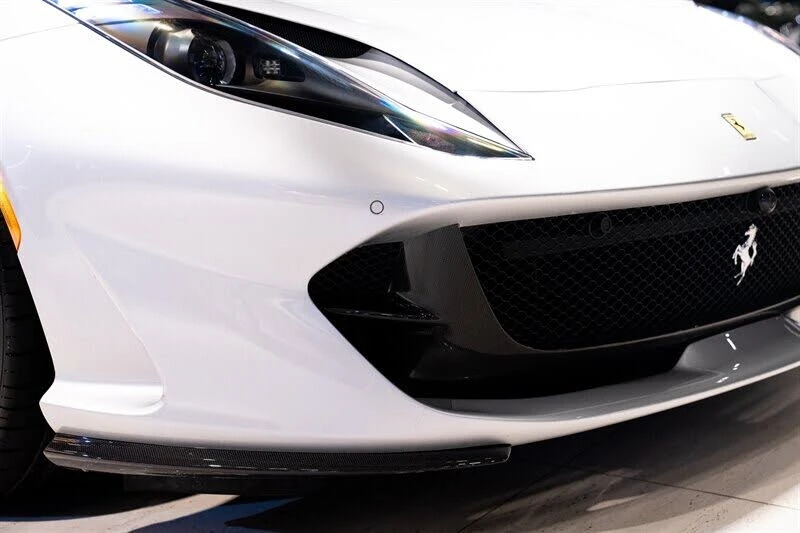 2018 Ferrari 812 Superfast - Image 17 of 31