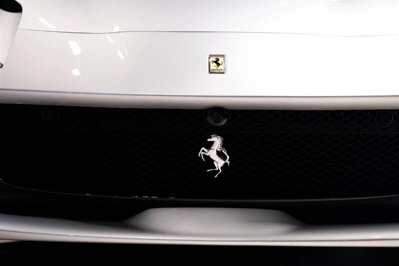 2018 Ferrari 812 Superfast - Image 16 of 31