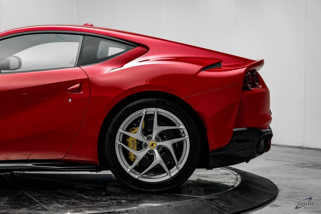 2018 Ferrari 812 Superfast - Image 8 of 12