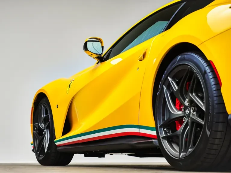 2018 Ferrari 812 Superfast - Image 30 of 31