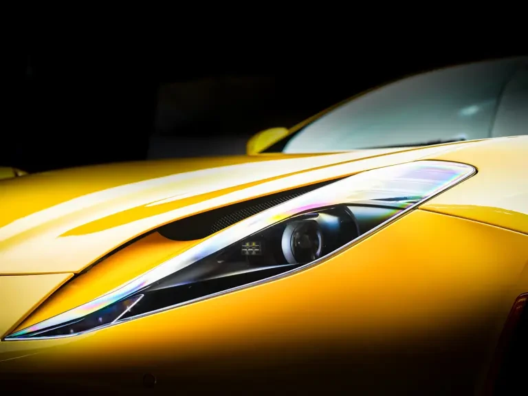 2018 Ferrari 812 Superfast - Image 28 of 31