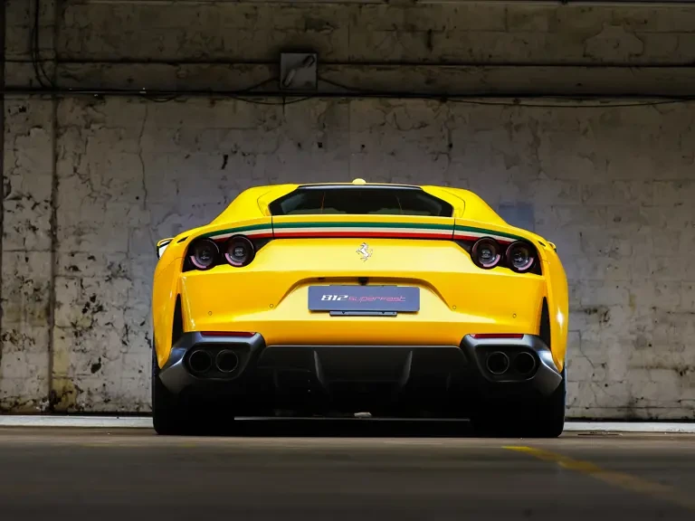 2018 Ferrari 812 Superfast - Image 9 of 31