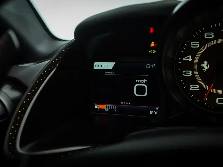 2018 Ferrari 812 Superfast - Image 16 of 31