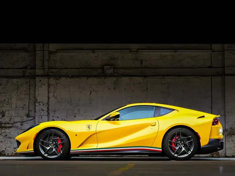 2018 Ferrari 812 Superfast - Image 6 of 31