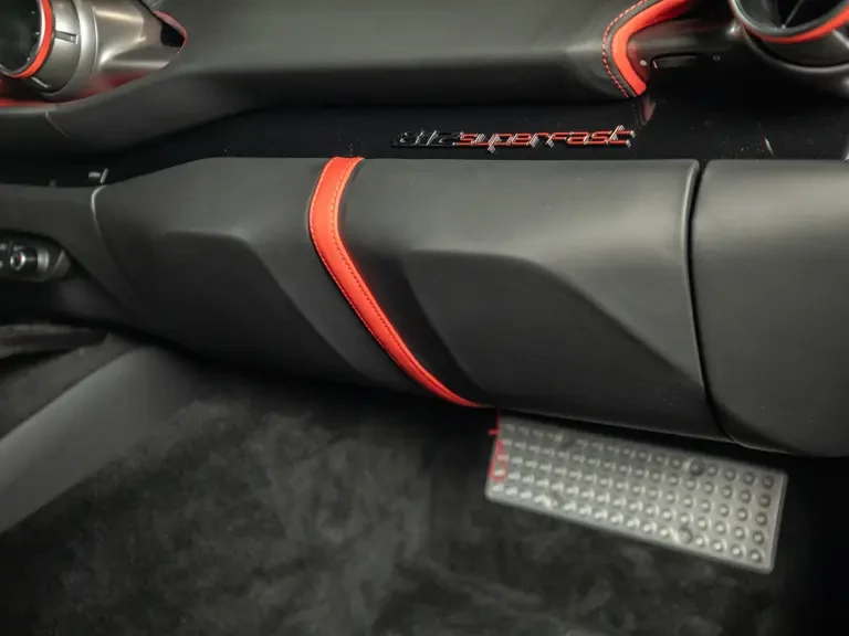 2018 Ferrari 812 Superfast - Image 20 of 31