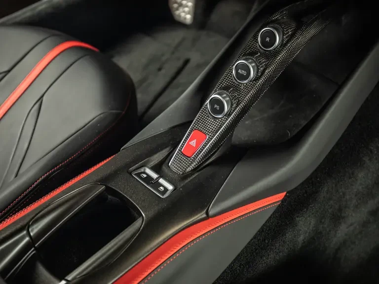 2018 Ferrari 812 Superfast - Image 21 of 31
