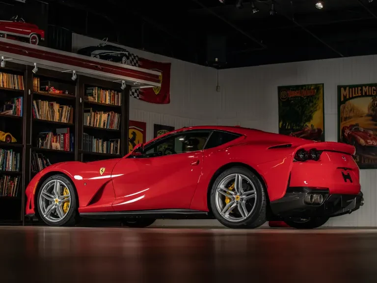 2018 Ferrari 812 Superfast - Image 3 of 31