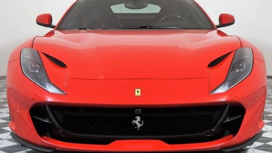 2018 Ferrari 812 Superfast - Image 11 of 12