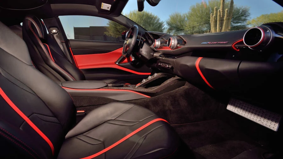 2018 Ferrari 812 Superfast - Image 5 of 31