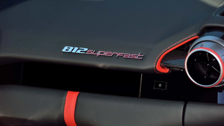2018 Ferrari 812 Superfast - Image 11 of 31