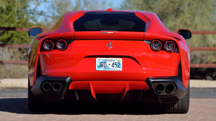 2018 Ferrari 812 Superfast - Image 20 of 31
