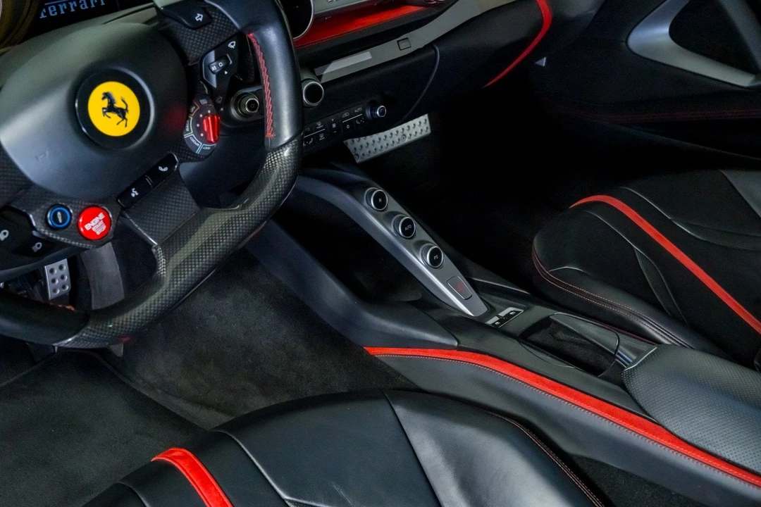 2018 Ferrari 812 Superfast - Image 21 of 31