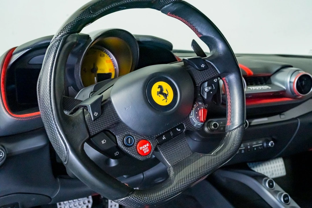 2018 Ferrari 812 Superfast - Image 20 of 31