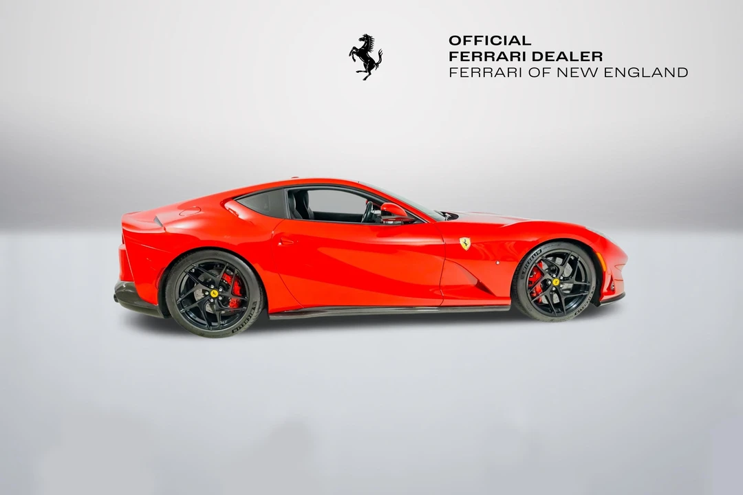 2018 Ferrari 812 Superfast - Image 10 of 31