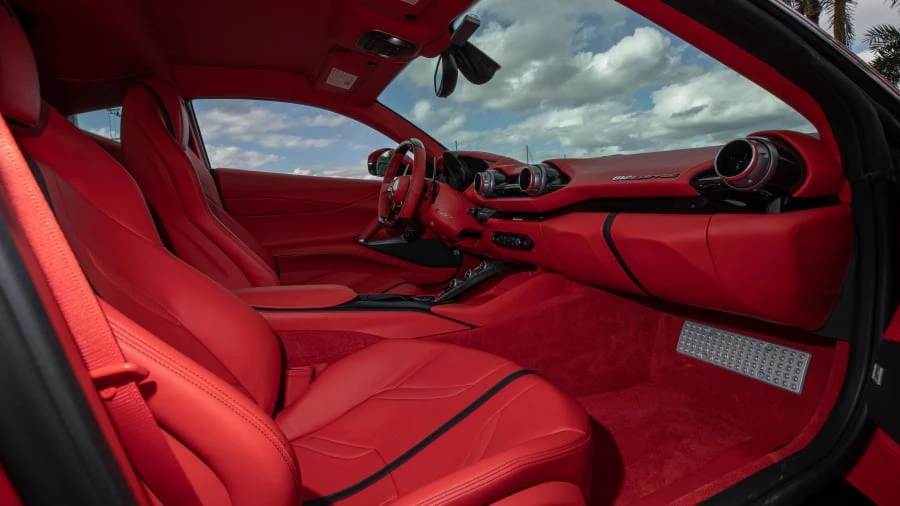 2018 Ferrari 812 Superfast - Image 5 of 31