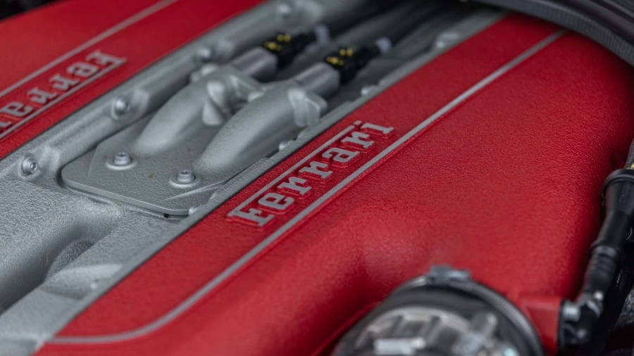 2018 Ferrari 812 Superfast - Image 19 of 31