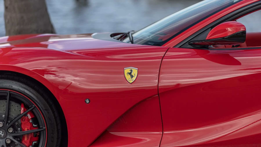 2018 Ferrari 812 Superfast - Image 20 of 31