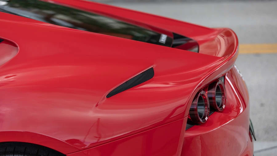 2018 Ferrari 812 Superfast - Image 29 of 31