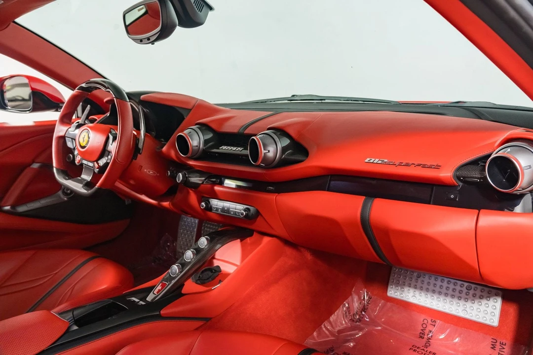 2018 Ferrari 812 Superfast - Image 29 of 31