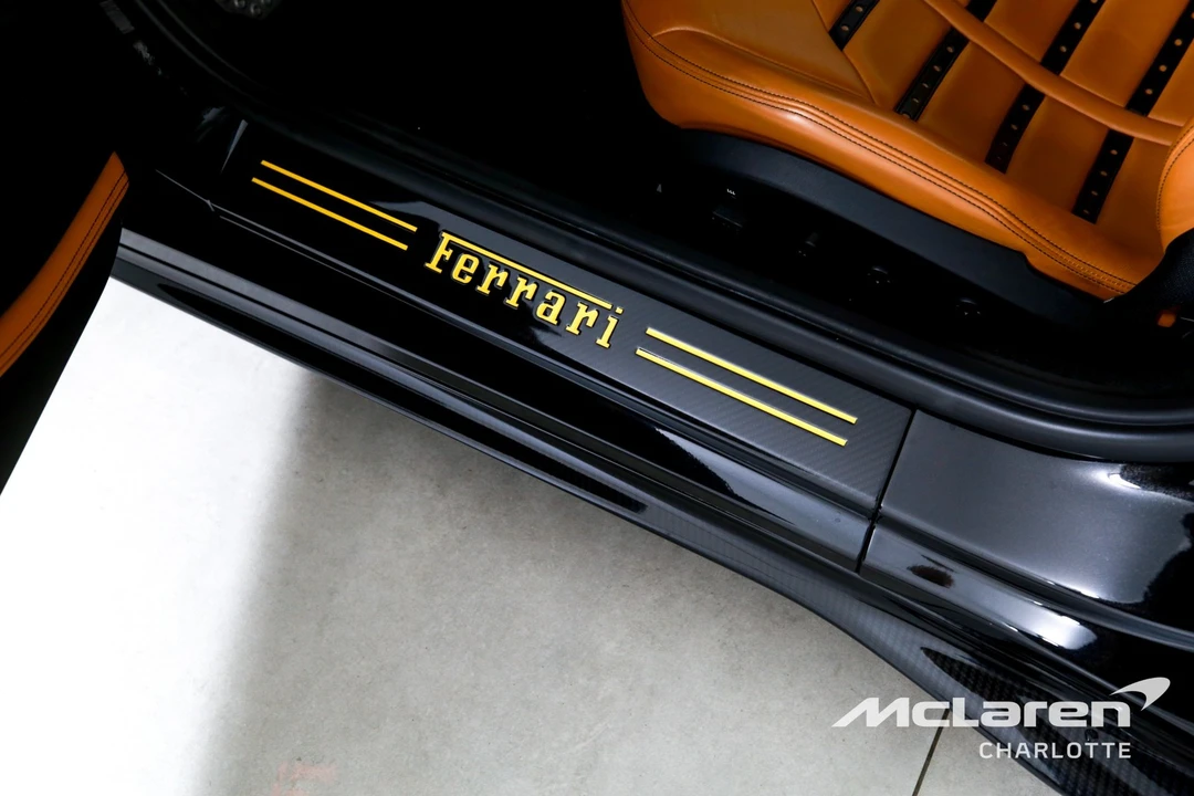 2018 Ferrari 812 Superfast - Image 15 of 31