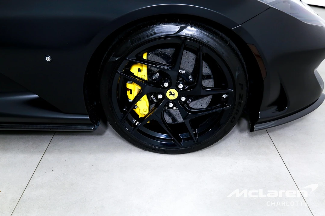 2018 Ferrari 812 Superfast - Image 25 of 31