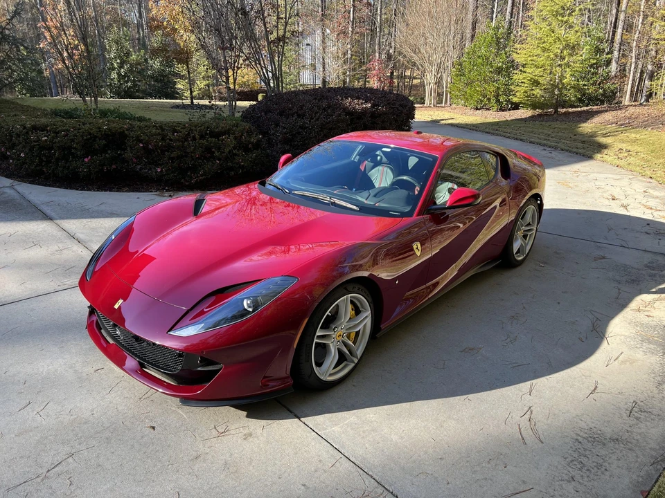 2018 Ferrari 812 Superfast - Image 19 of 31