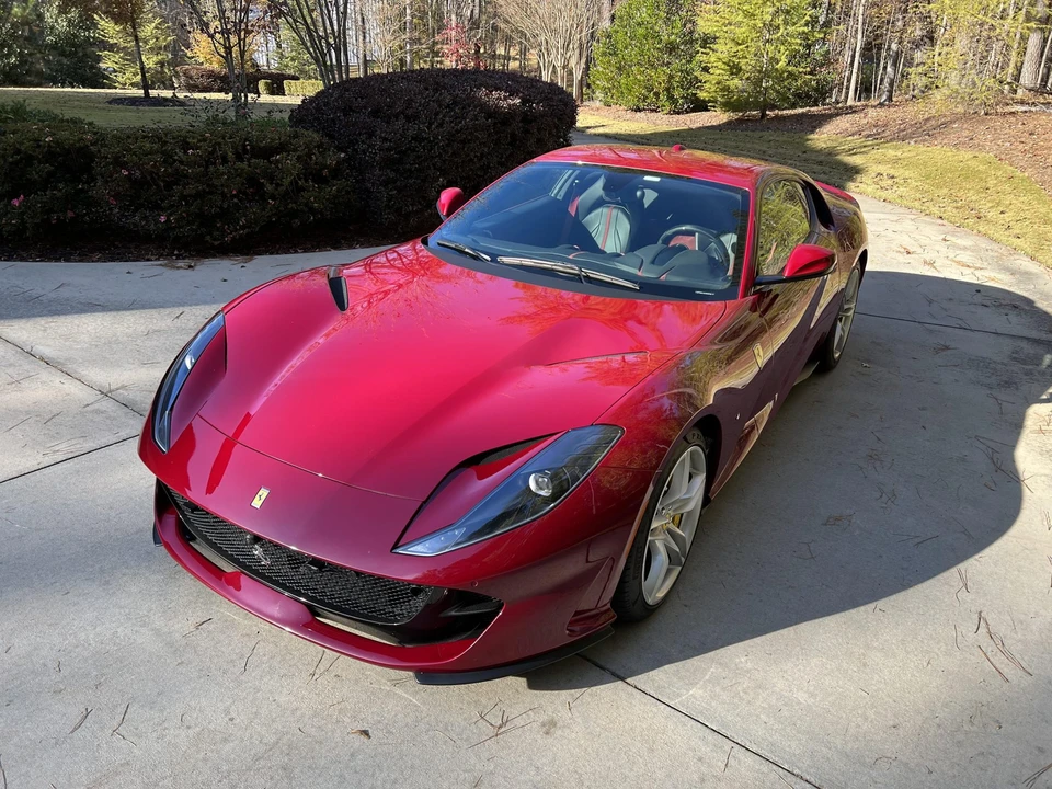 2018 Ferrari 812 Superfast - Image 18 of 31