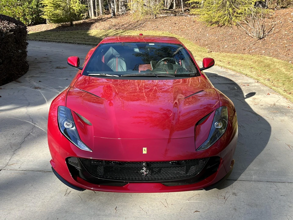 2018 Ferrari 812 Superfast - Image 22 of 31