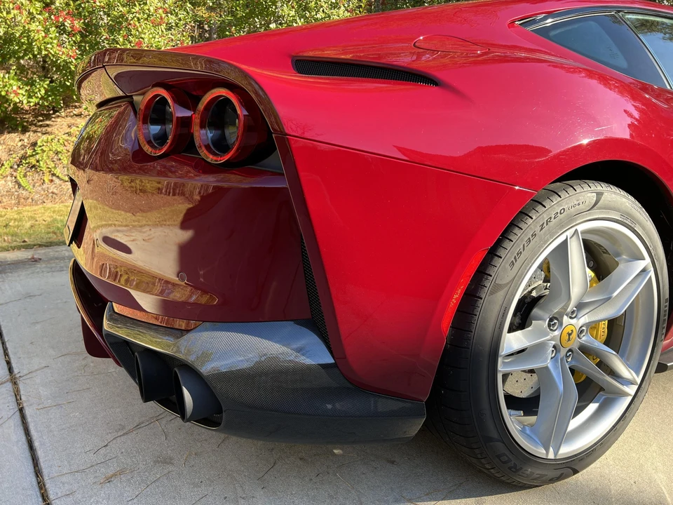 2018 Ferrari 812 Superfast - Image 29 of 31