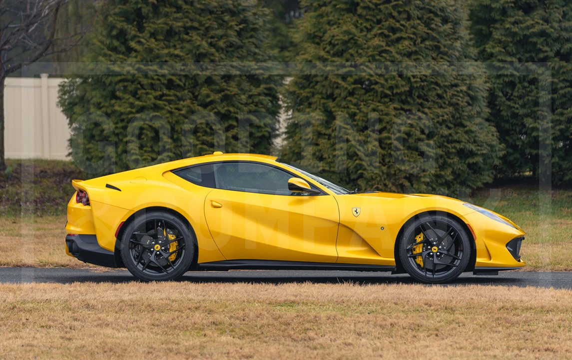 2018 Ferrari 812 Superfast - Image 5 of 22