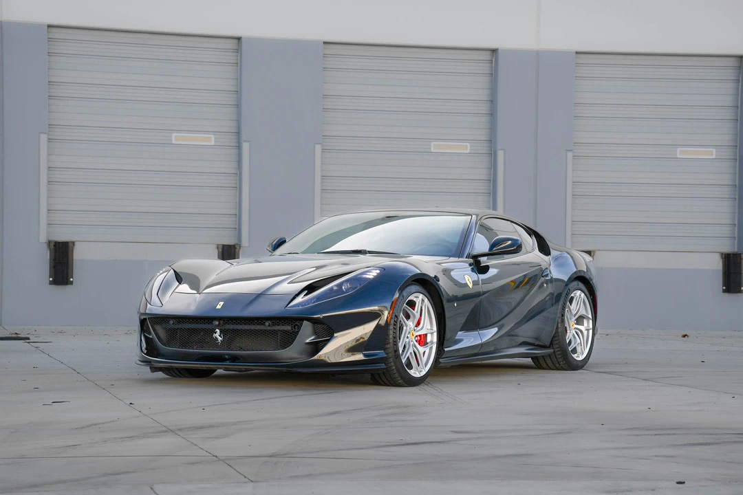 2018 Ferrari 812 Superfast - Image 8 of 31