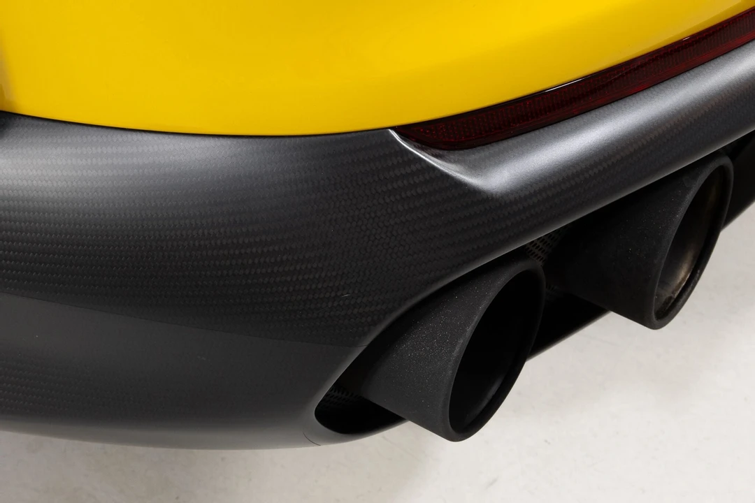 2018 Ferrari 812 Superfast - Image 23 of 31
