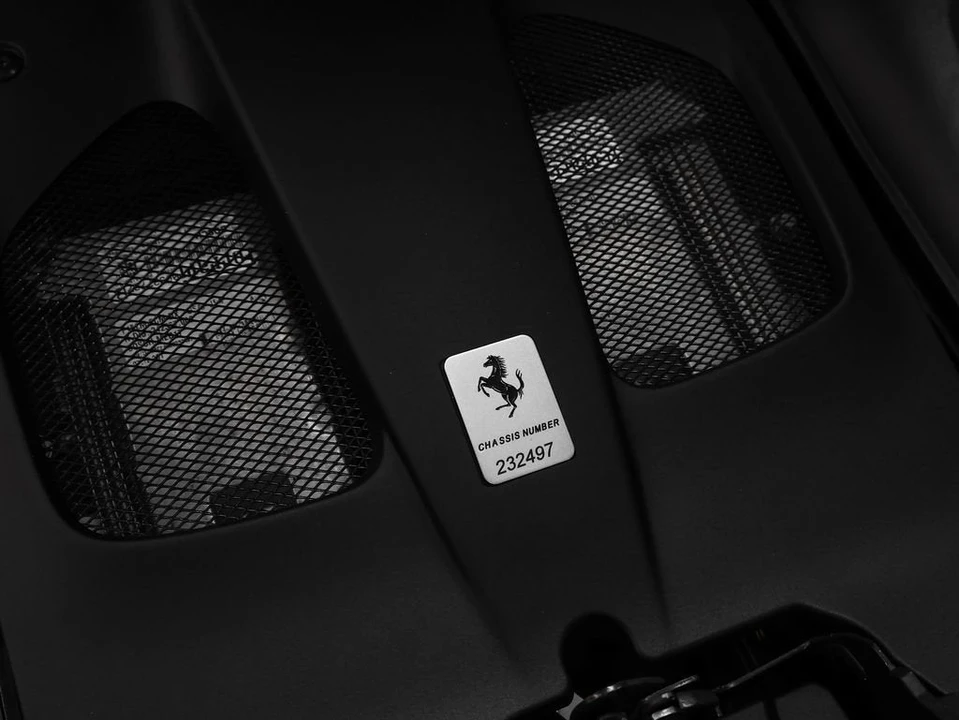 2018 Ferrari 812 Superfast - Image 16 of 31