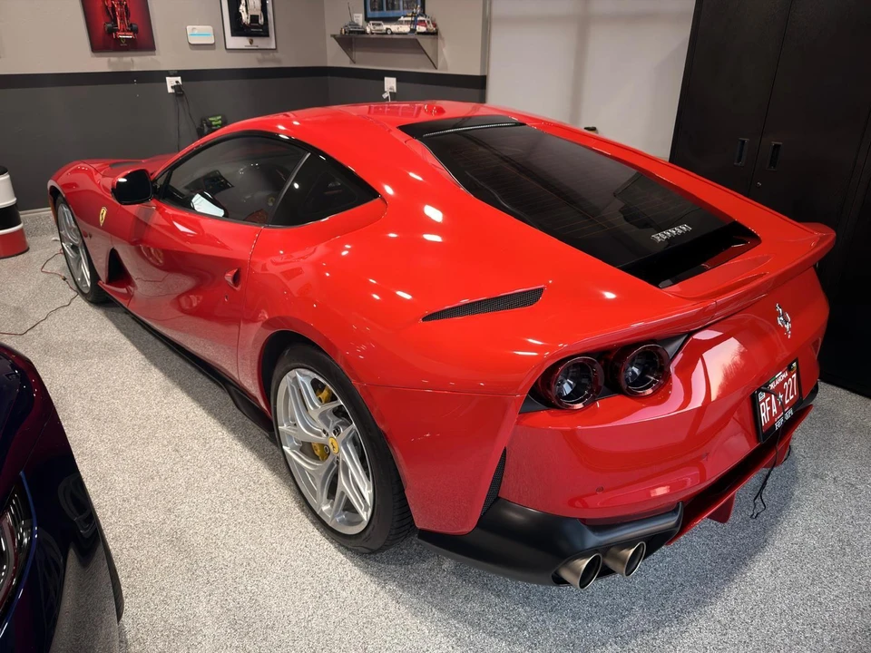 2018 Ferrari 812 Superfast - Image 15 of 17
