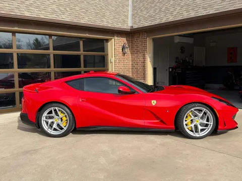 2018 Ferrari 812 Superfast - Image 2 of 17