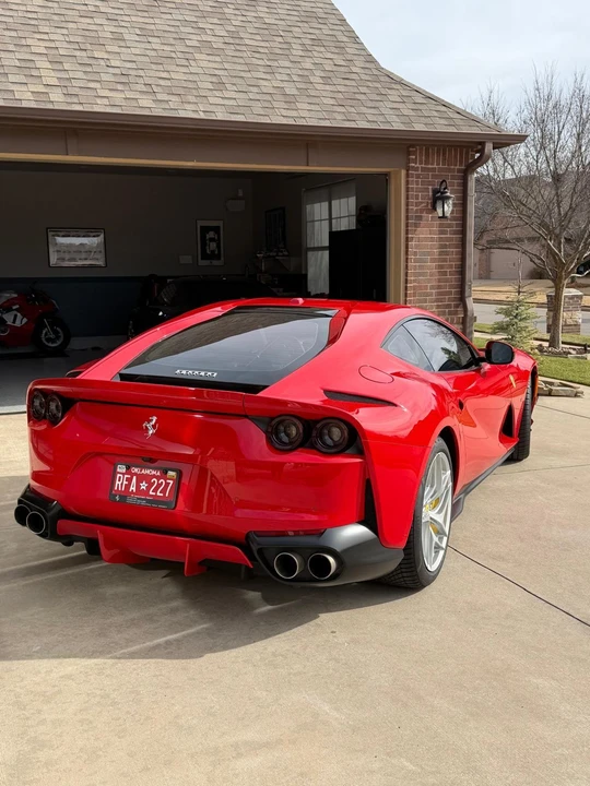 2018 Ferrari 812 Superfast - Image 16 of 17