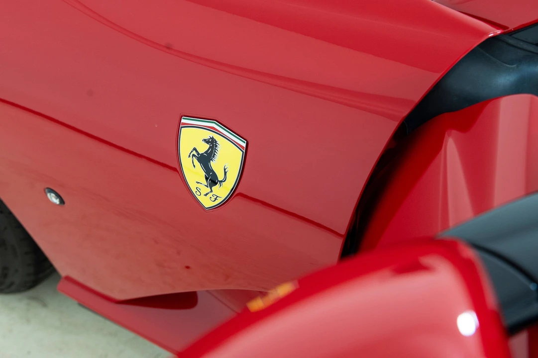 2018 Ferrari 812 Superfast - Image 25 of 31