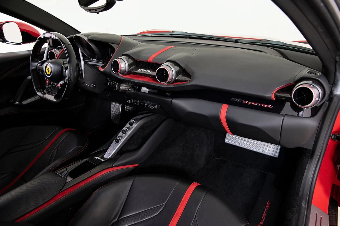 2018 Ferrari 812 Superfast - Image 18 of 31