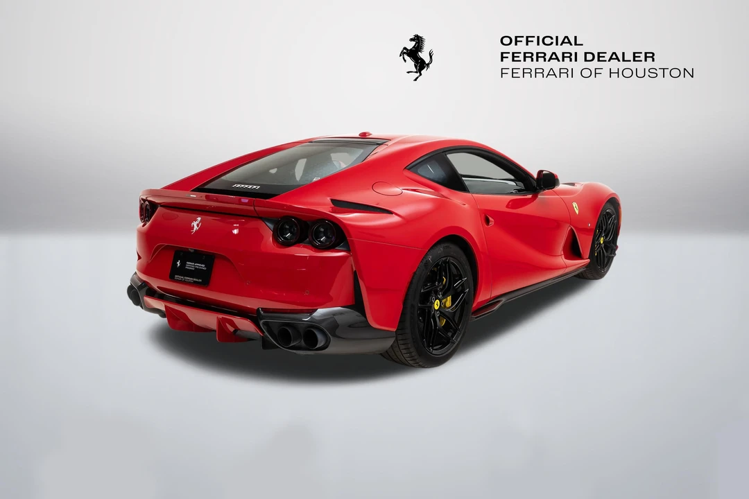 2018 Ferrari 812 Superfast - Image 7 of 31