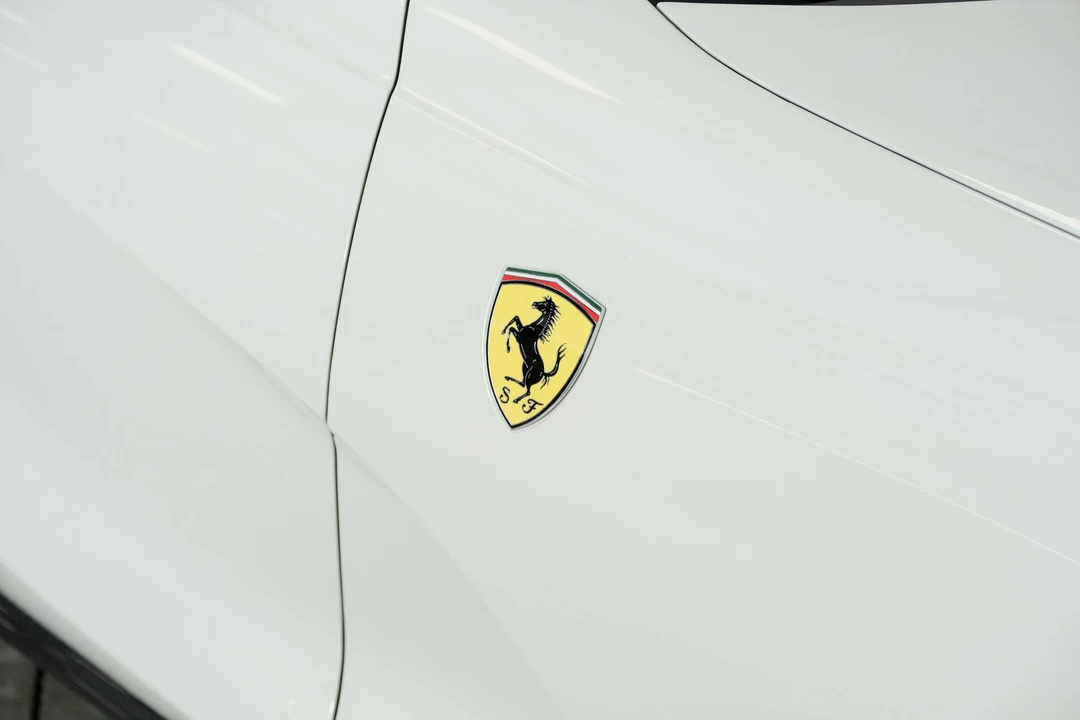 2018 Ferrari 812 Superfast - Image 23 of 24