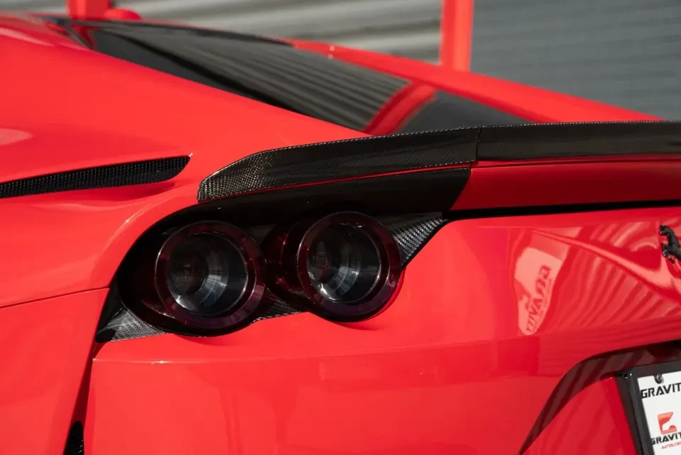 2018 Ferrari 812 Superfast - Image 4 of 7