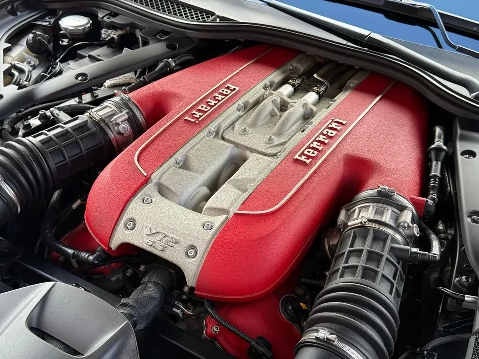 2018 Ferrari 812 Superfast - Image 5 of 7