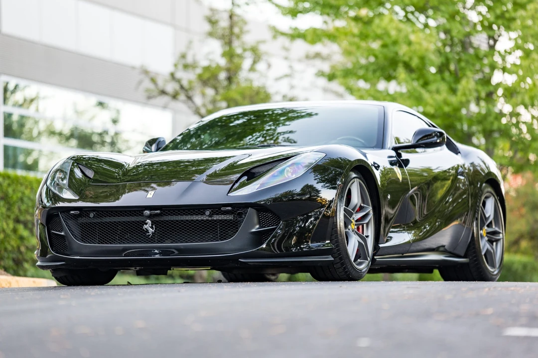 2018 Ferrari 812 Superfast - Image 3 of 31