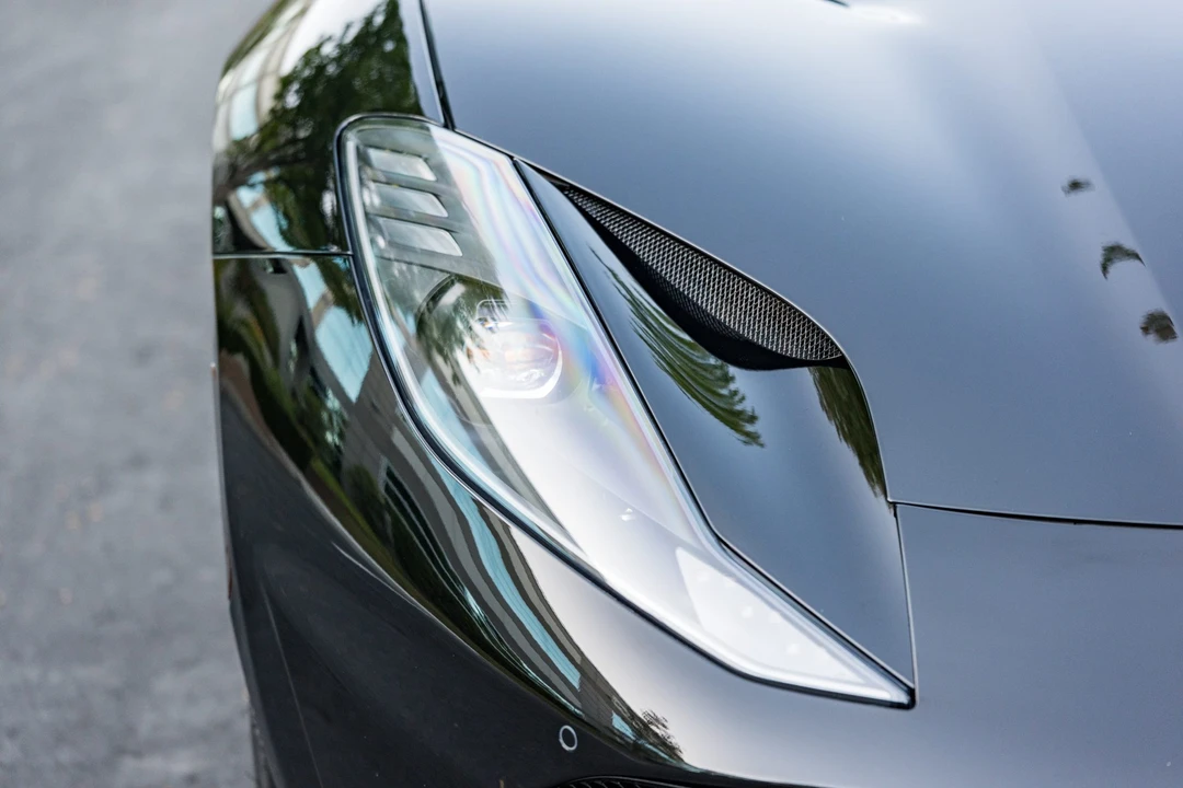 2018 Ferrari 812 Superfast - Image 18 of 31