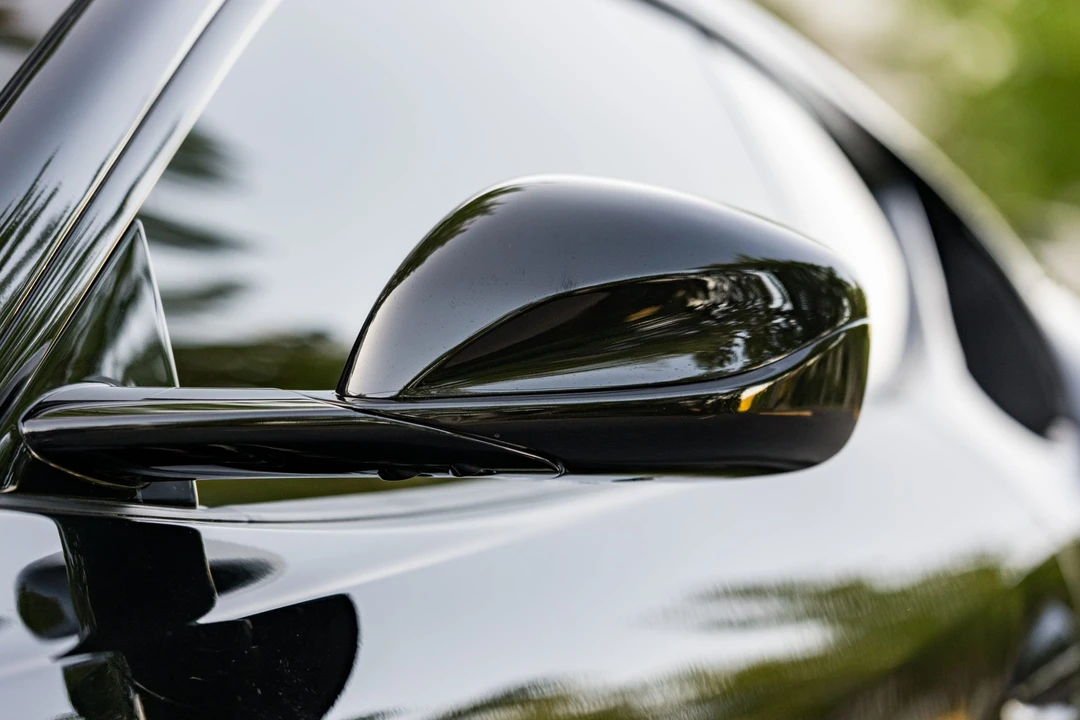 2018 Ferrari 812 Superfast - Image 22 of 31