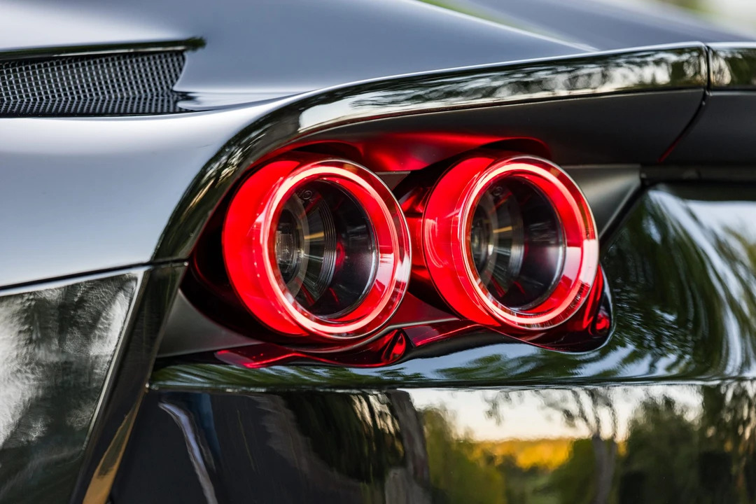 2018 Ferrari 812 Superfast - Image 29 of 31