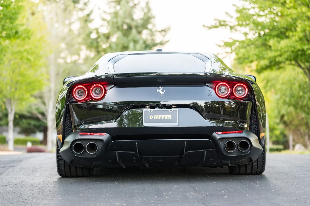 2018 Ferrari 812 Superfast - Image 9 of 31